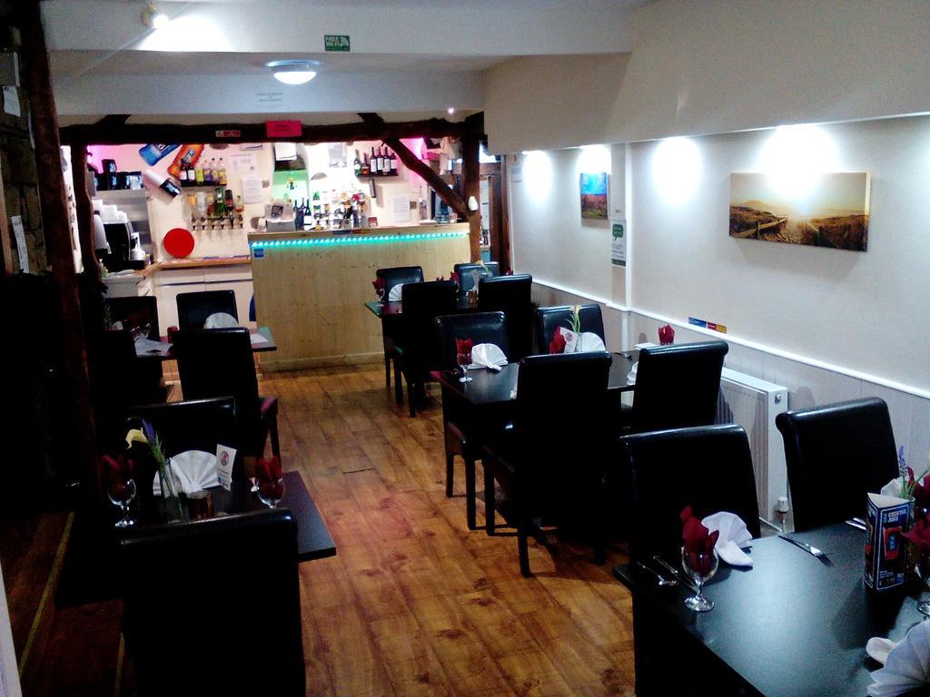 Zara Continental Hotel Langholm ภายนอก รูปภาพ