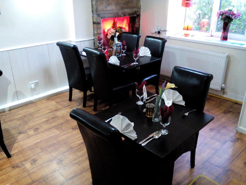 Zara Continental Hotel Langholm ภายนอก รูปภาพ